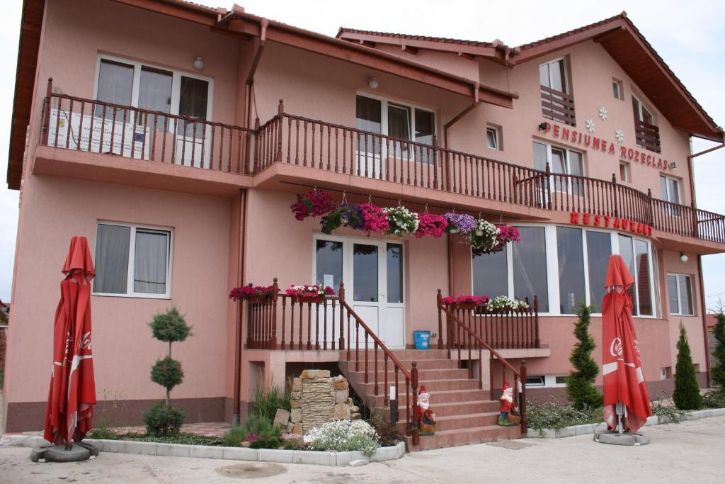 Pension Rozeclas Oradea Εξωτερικό φωτογραφία